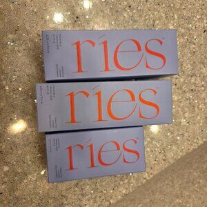 Ries Travel bottles brand new